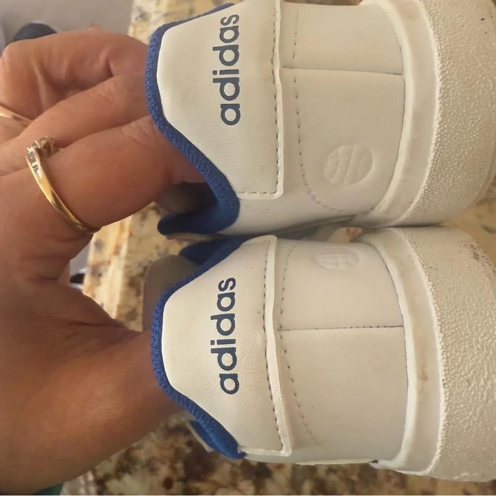 Adidas Grand Court 2.0 Kids White Blue Camo Velcro Sneakers Size 6.5 - Picture 14 of 16